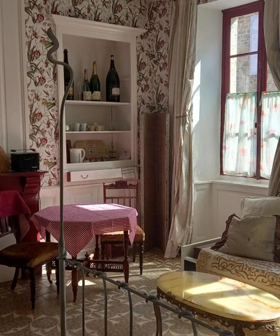 13 Bohemian Bienvenue B&B Pontrieux 0*,  Frankrijk